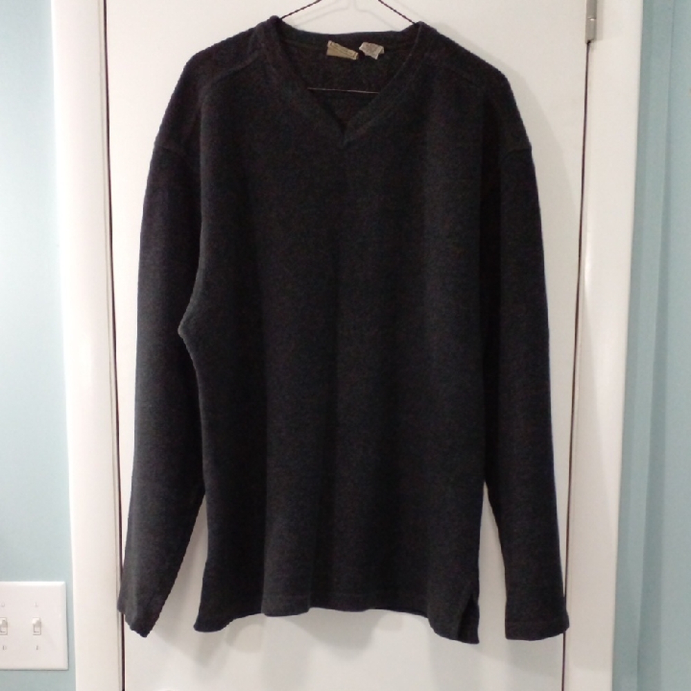 L.L. Bean Men's Charcoal V-Neck Sweater